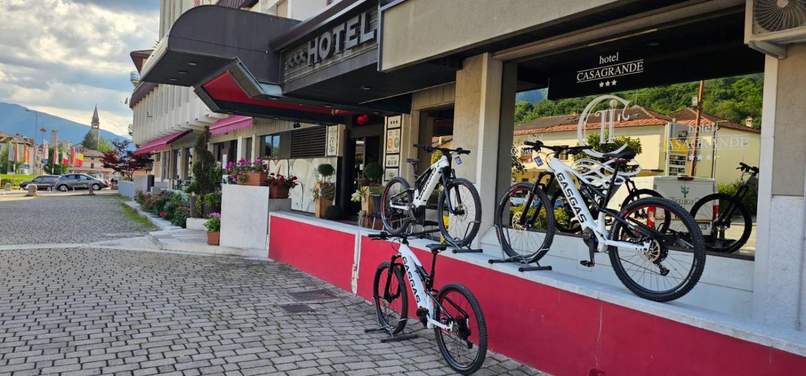 Hotel Casagrande Feltre Exteriér fotografie