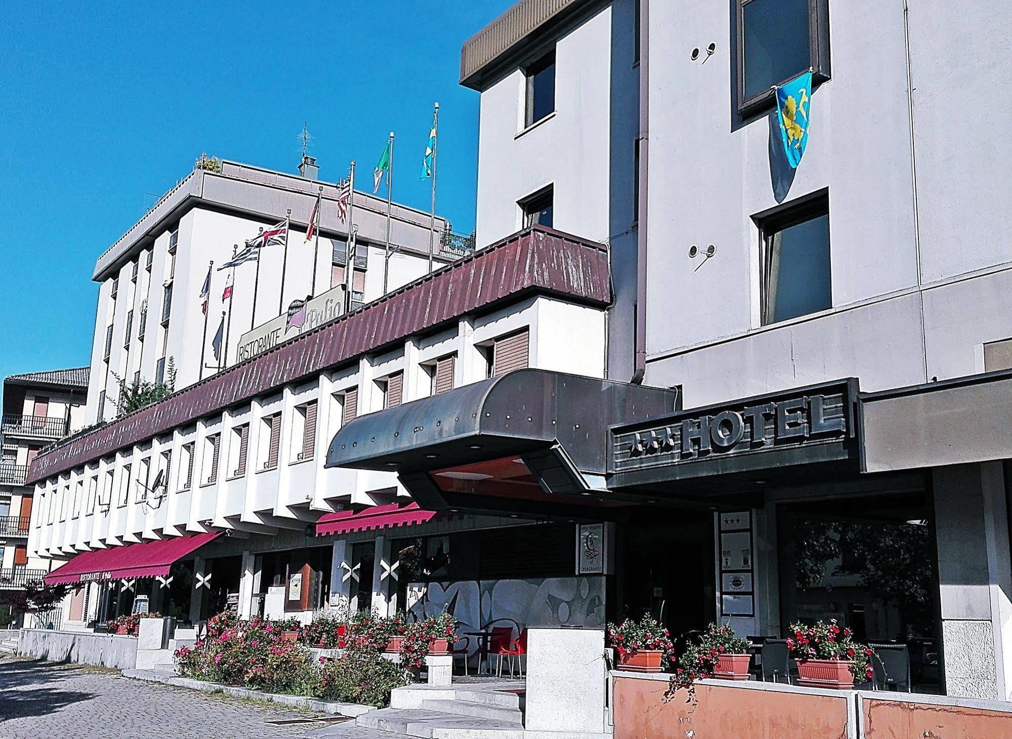 Hotel Casagrande Feltre Exteriér fotografie